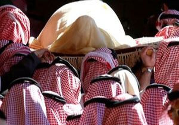 İSİMSİZ MEZARA GÖMÜLDÜ