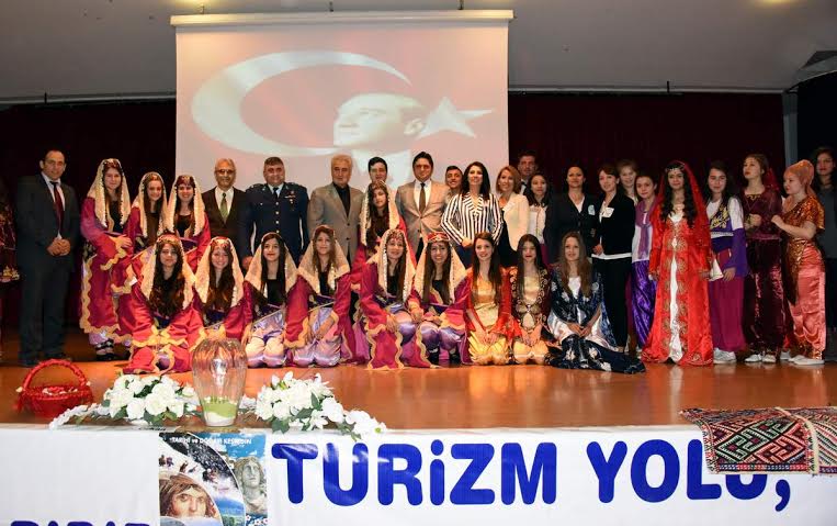 ALİAĞA TURİZM HAFTASI ETKİNLİKLERİ COŞKUYLA KUTLANDI