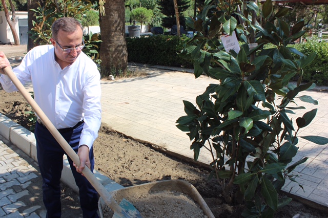 "Sağlık hizmetinin en kaliteli verildiği yer Tepecik Hastanesi"