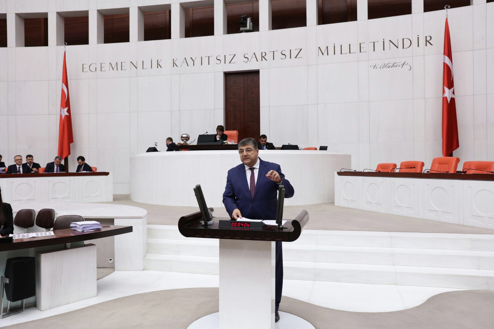 "Suyu siyasete ve ticarete alet edecekler!"