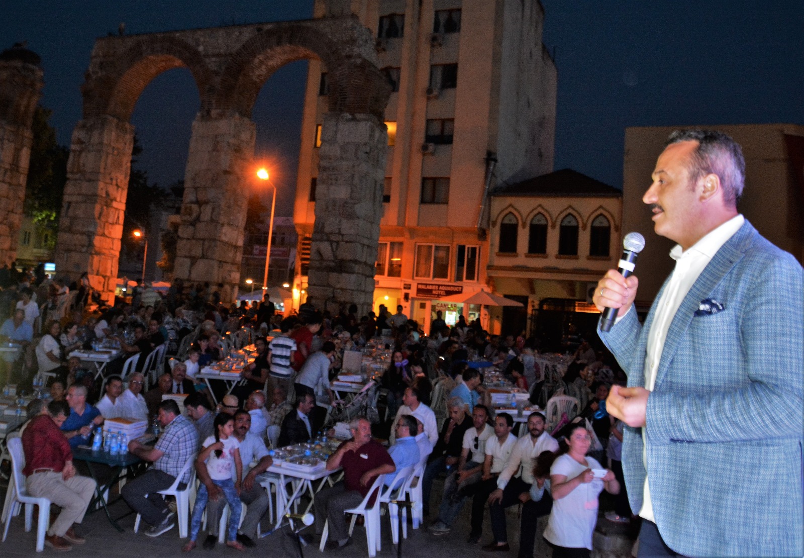 'Gönül Sofrası' Türkiye sevdalılarının sofrası