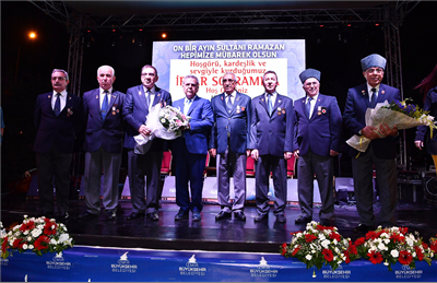 Şehit ve gazilere "minnet gecesi"