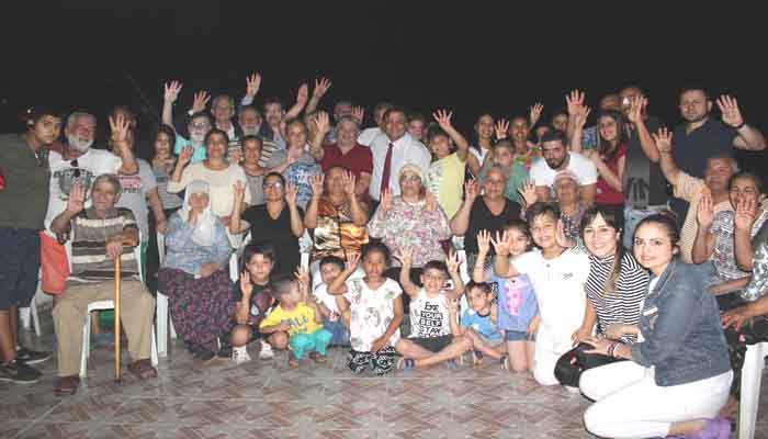 Ev Toplantısı Mini Mitinge Dönüştü