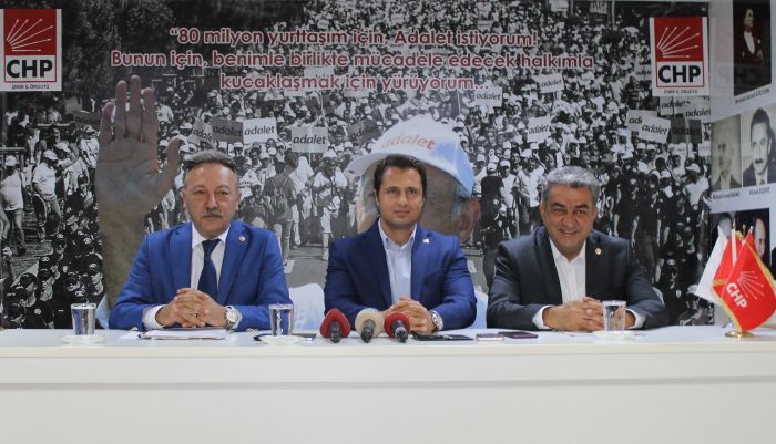 "Ulus Olarak Fakirleşiyoruz"