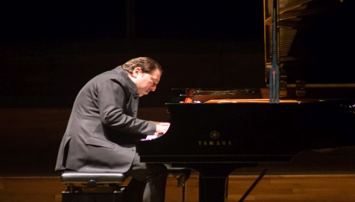 10. yıla özel konser