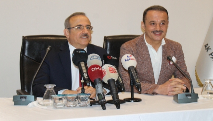 AK Parti İl'de devir teslim töreni gerçekleşti