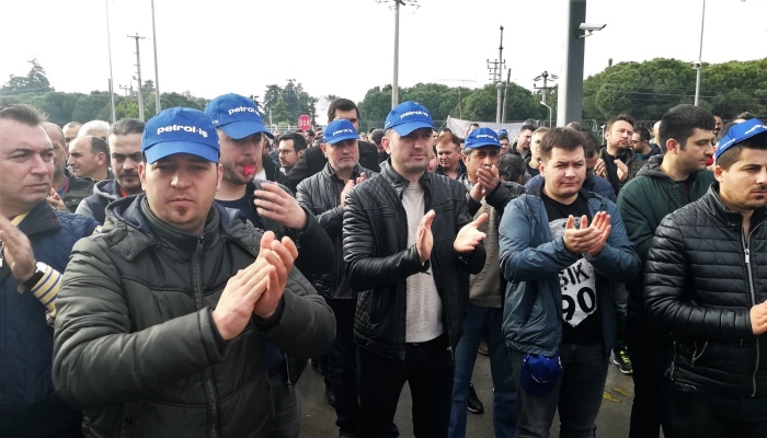 "Tüpraş işvereni bize rüşvet teklif ediyor"