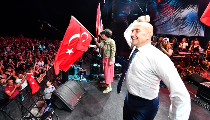 "İyi ki İzmirliyiz"