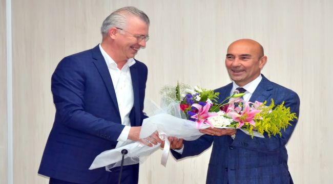 "İzmir başaramazsa başka hiç bir kent başaramaz"