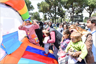 "Karneni al, şenliğe gel"