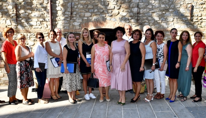 Başkan eşlerinin gündemi "engelsiz" İzmir