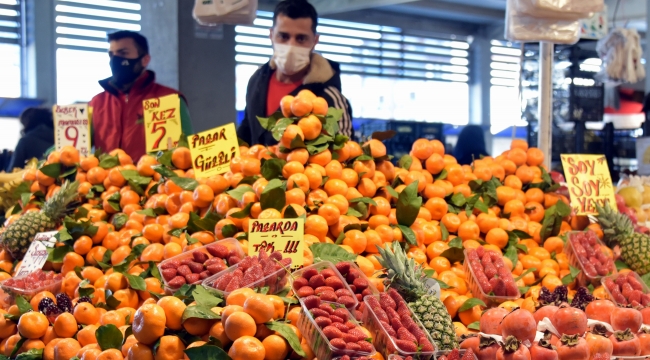 Pazar Cumartesi Günü Kurulacak