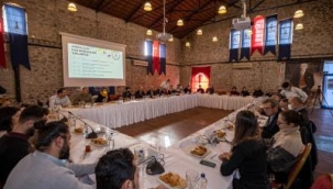 Soyer, 13 kazı başkanıyla bir araya geldiği toplantıda konuştu