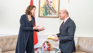 Soyer, Hollanda Büyükelçisi Kwaasteniet'i ağırladı