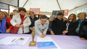 Efes Selçuk'ta Avrupa Yerel Yaşamda Kadın Erkek Eşitliği Şartı İmzalandı