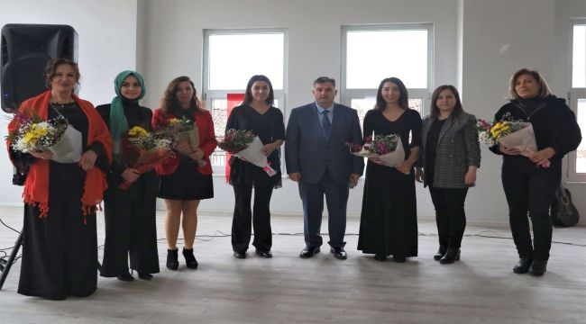 Kınık'ta Karma Sanat Sergisi
