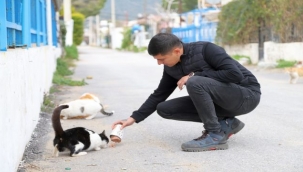 Menderes Belediyesi'nden Vefalı Hareket