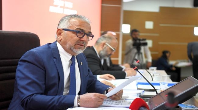 Bornova'da kesin hesaba meclis onayı