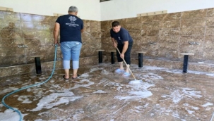 Aydın Büyükşehir Belediyesi Camileri Pırıl Pırıl Yapıyor