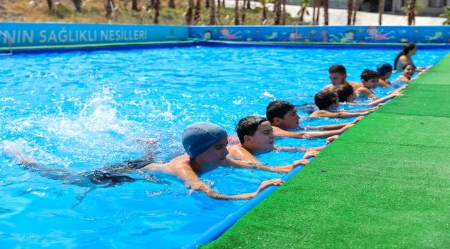 Mahalleye Havuz Geldi