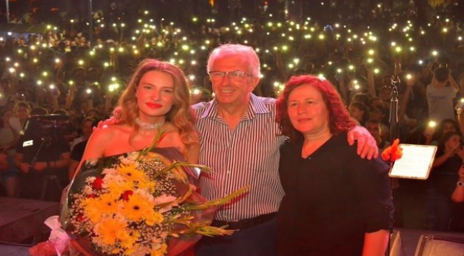 Ödemiş'te Büyük Zafer'in 100. yılı coşkuyla kutlandı