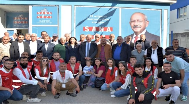 Kemalpaşa'da tarım… Bayraklı'da özgürlükler…