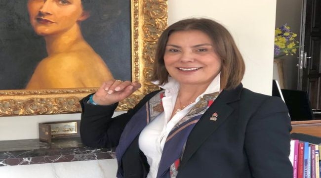 Milletvekili adayı Zeliha Gürel: İzmir'e hizmet etmek benim için onurların en büyüğü