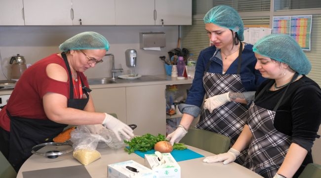 Ruh sağlığı sorunlarına sosyal işlevsellik programı ile destek