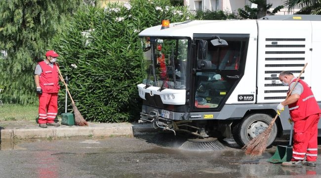 Bayraklı'da Temizlik Atağı