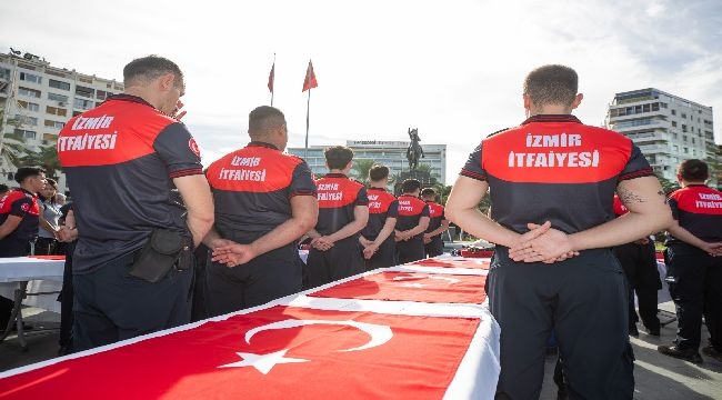 İzmir'de İtfaiye Haftası kutlanıyor