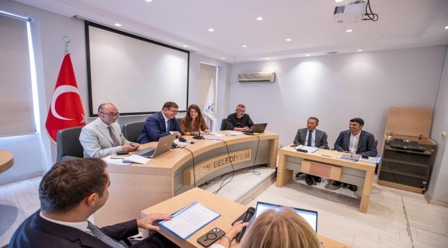 Başkan Tugay'dan Çeşme'de ranta karşı kararlılık mesajı 