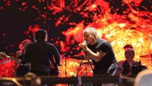 Haluk Levent'le taçlandı