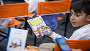 İzmirli çocuklar, Başkan Tugay'la okuma saatinde buluştu