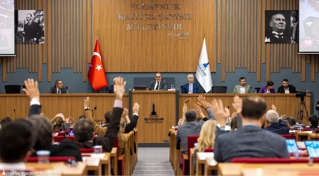 İZSU'nun 45 milyar liralık 2026 bütçesi kabul edildi