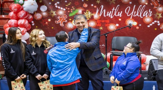 "Bize mutluluk gözyaşları döktürün"