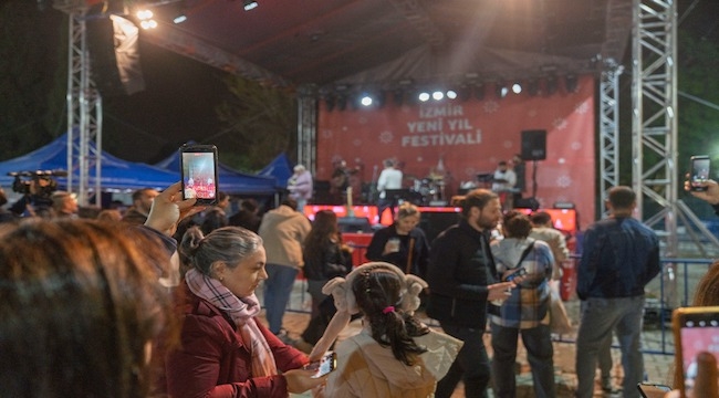 Yeni Yıl Festivali'ne ilgi yoğun